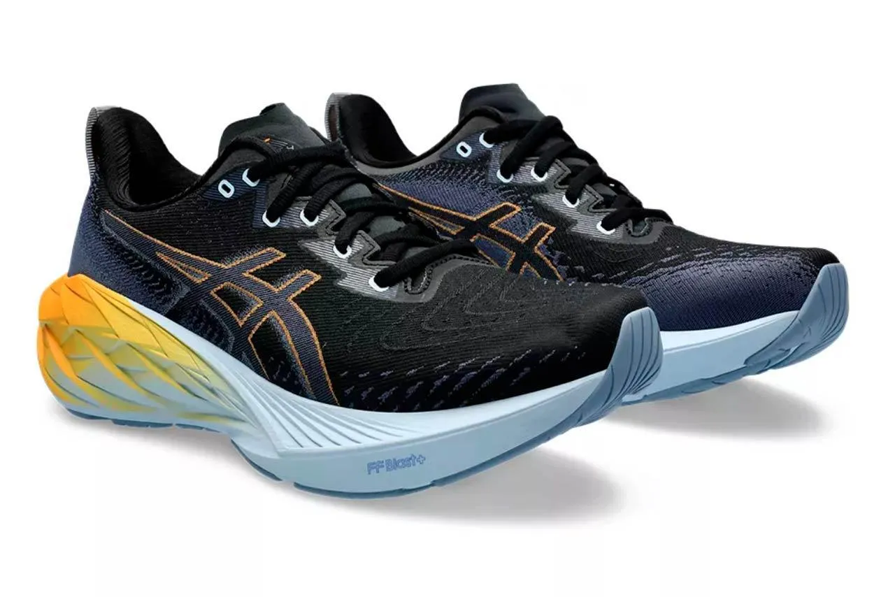 Asics NOVABLAST 4