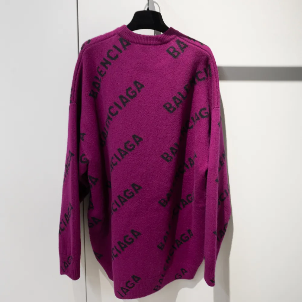 BALENCIAGA  |Outlet V-neck & Crew neck