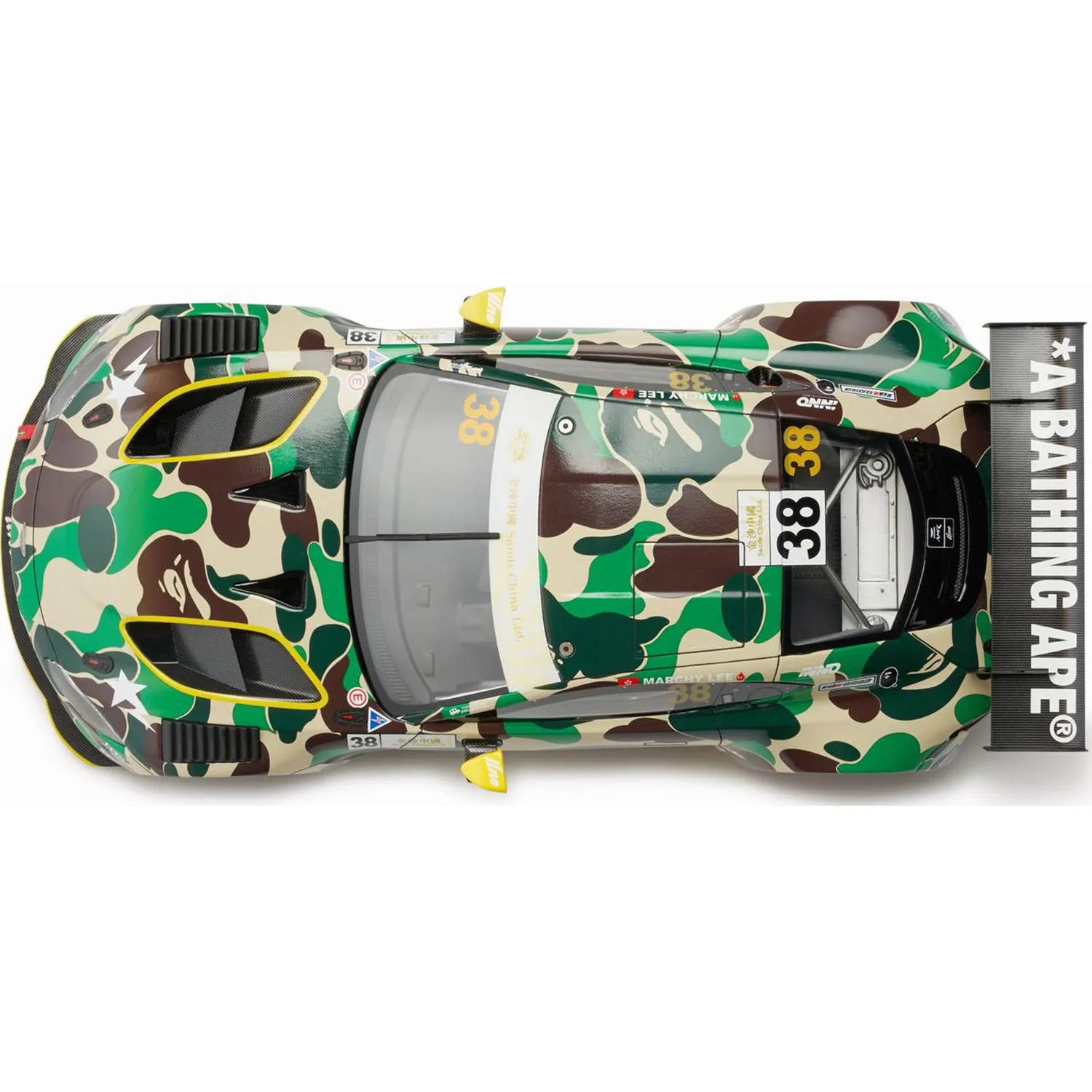 BAPE X ASTON MARTIN GT3 1/18 MODEL CAR