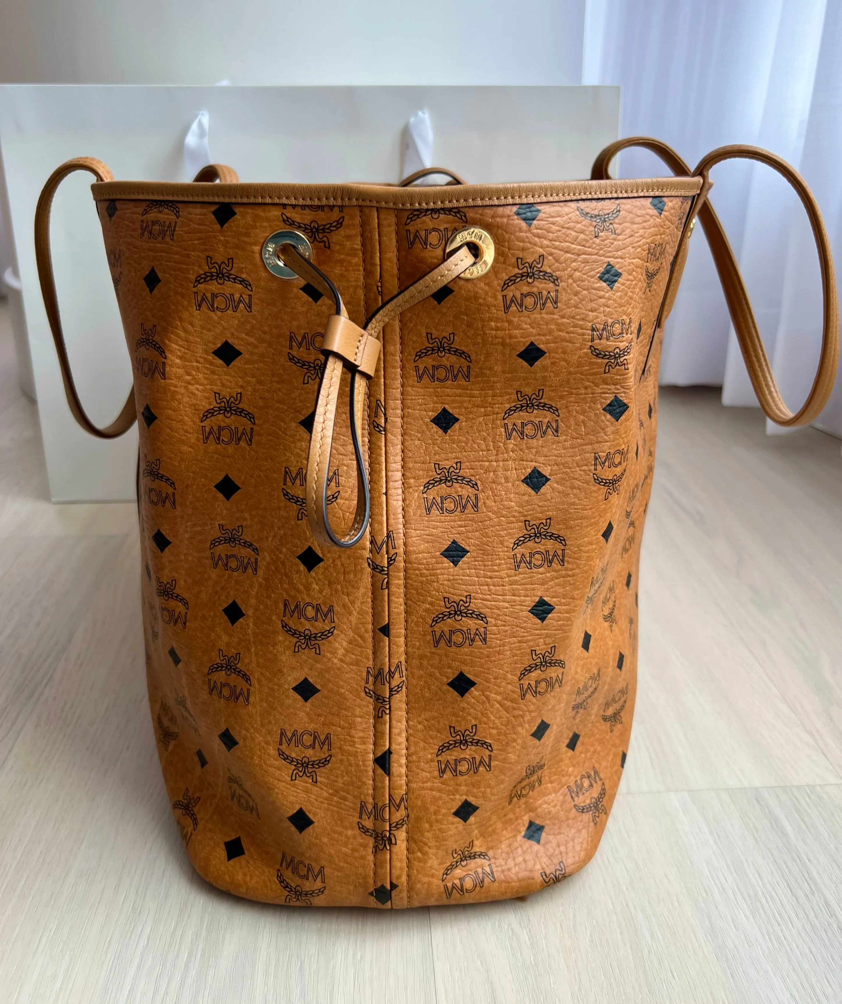 MCM Reversible Liz Shopper Bag