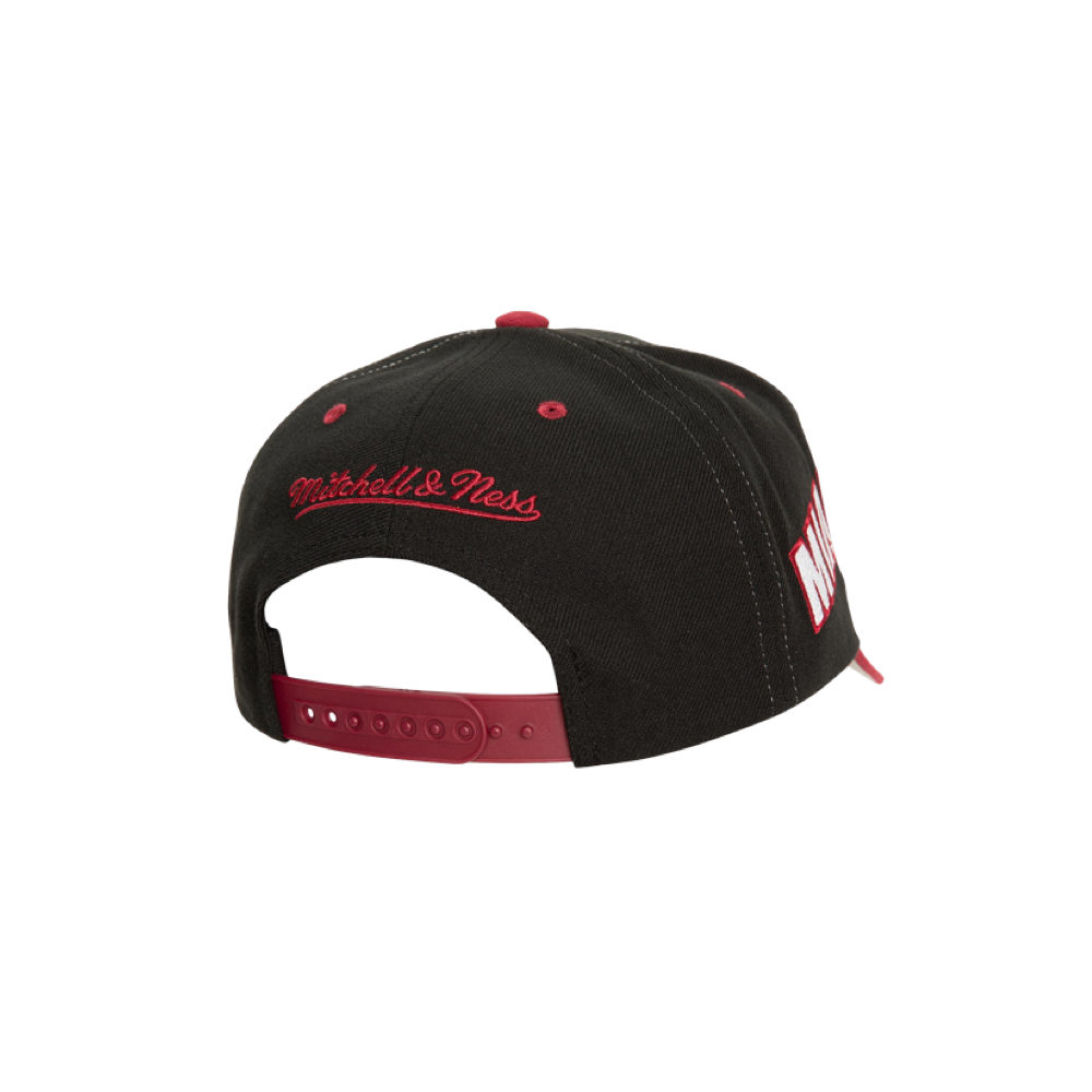 Mitchell & Ness Miami HEAT Logo Pro Snapback