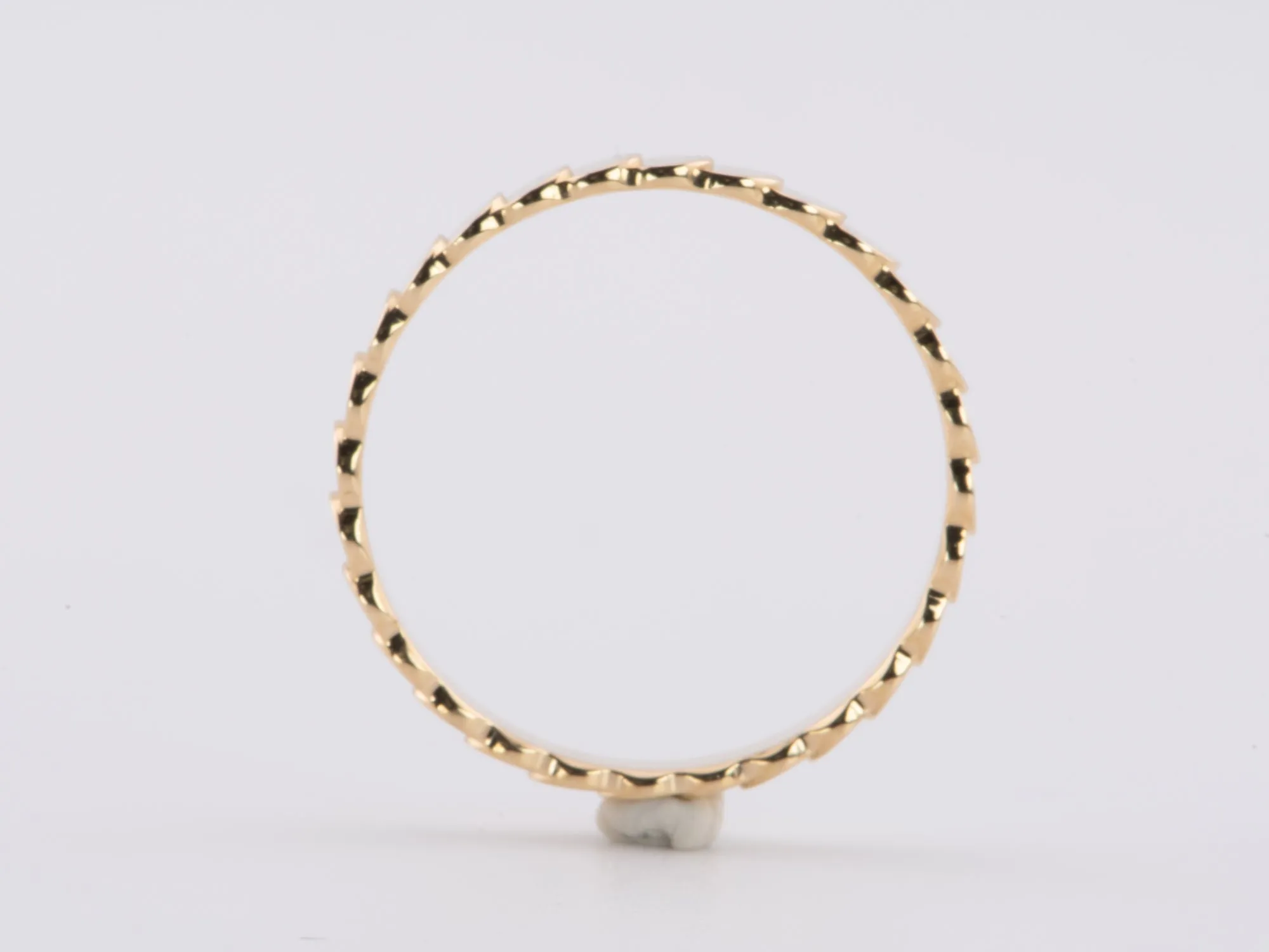 Solid 18K Gold Unique Circle Flap Stacking Band R5065