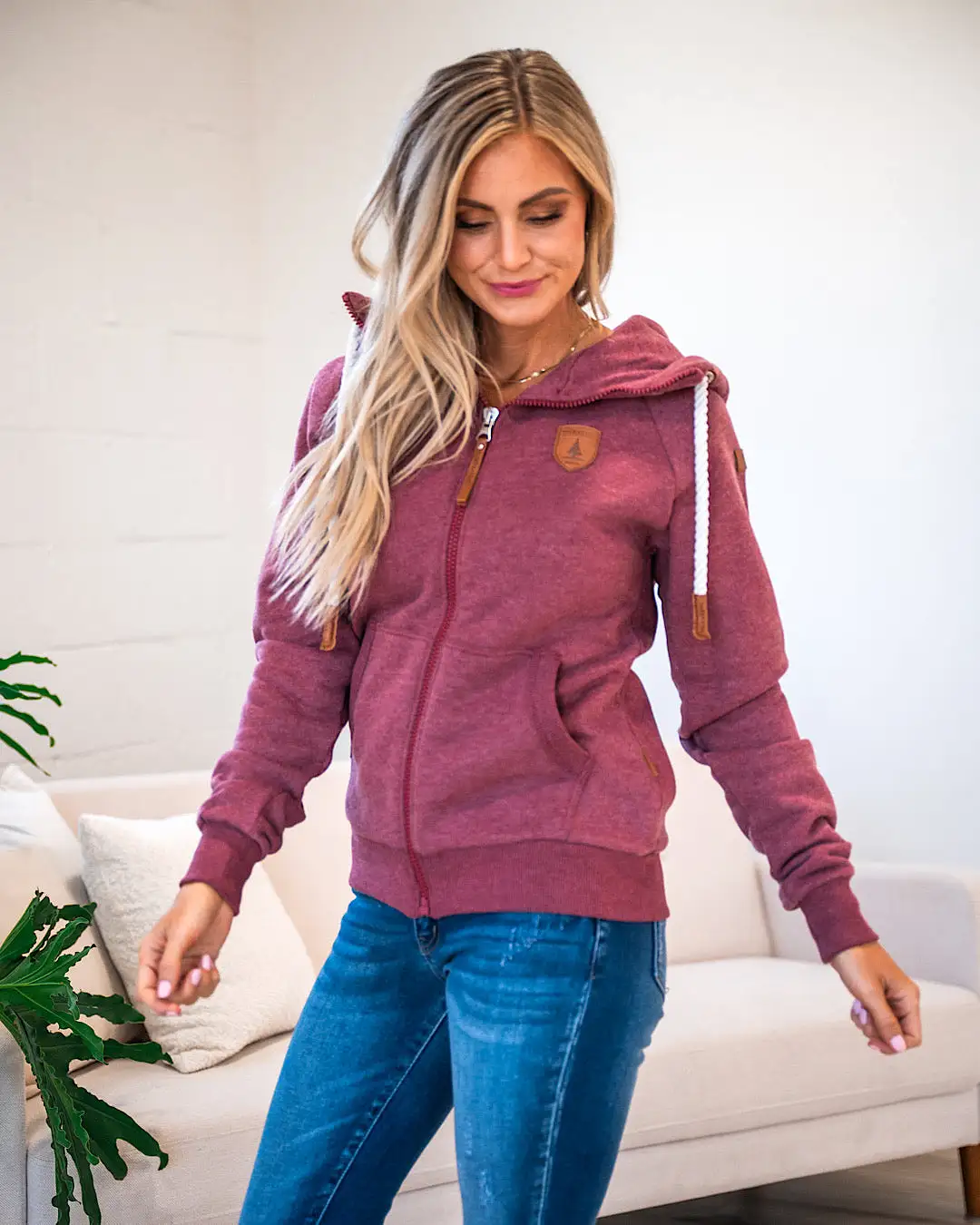 Wanakome Hera Full Zip Hoodie - Merlot